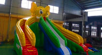 氣模玩具